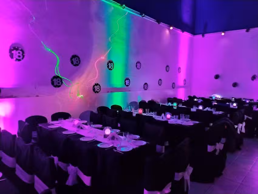 Sal&oacute;n multieventos French78