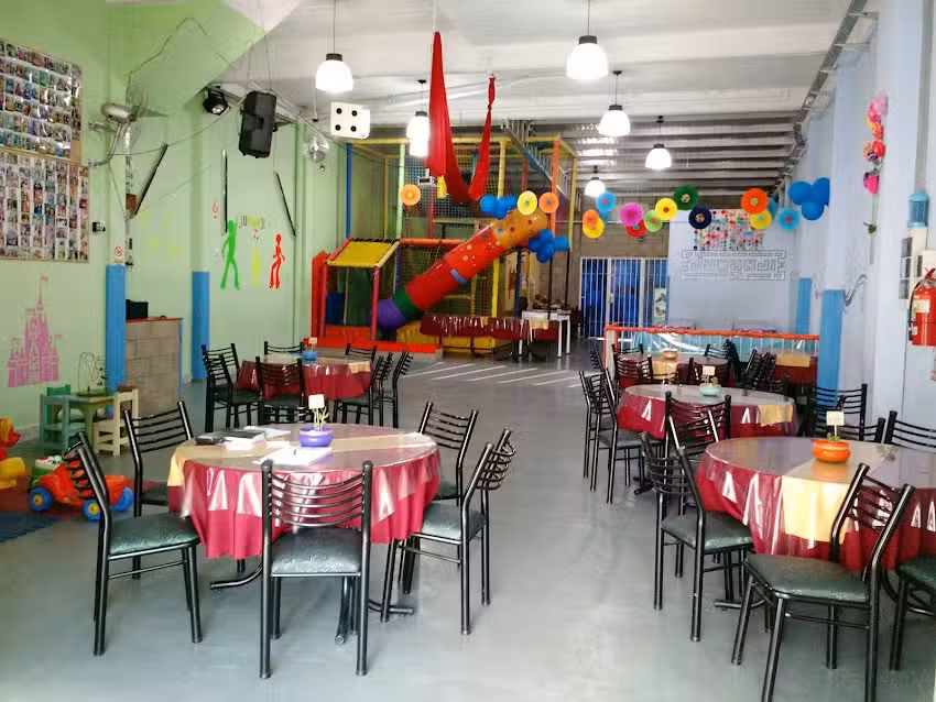Sal&oacute;n multieventos Jumanji