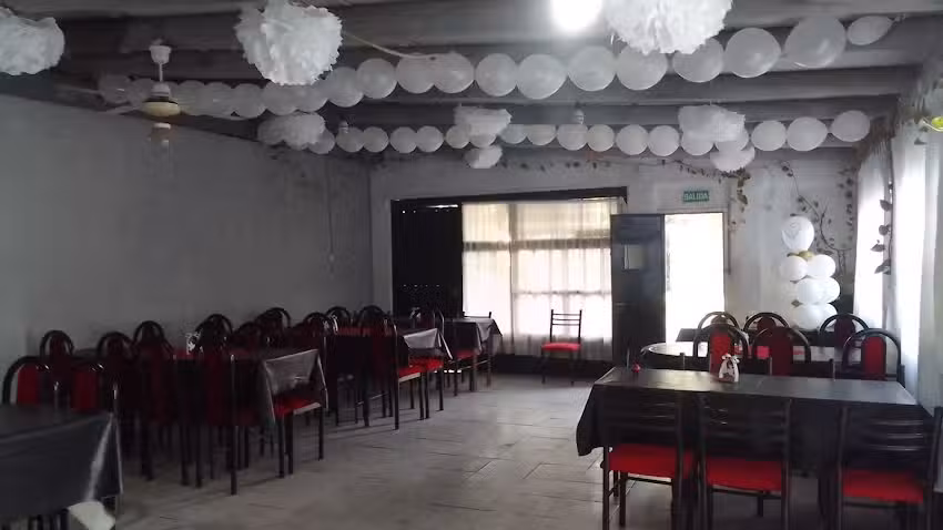 Sal&oacute;n parada sur