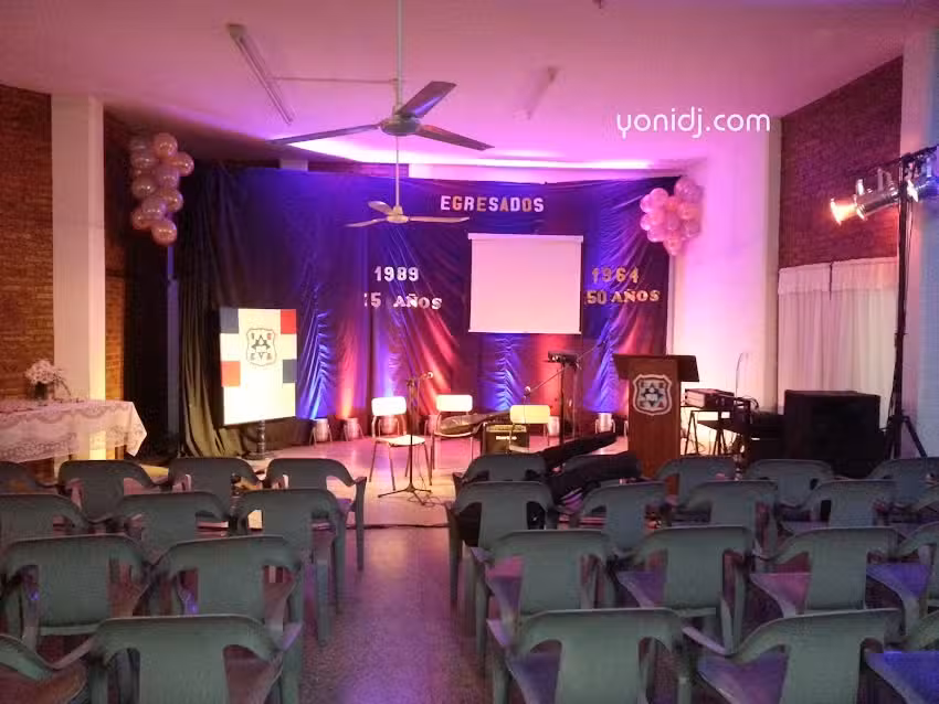 Sal&oacute;n Parroquial