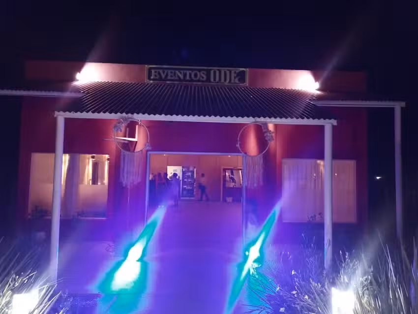 Sal&oacute;n Pierucci