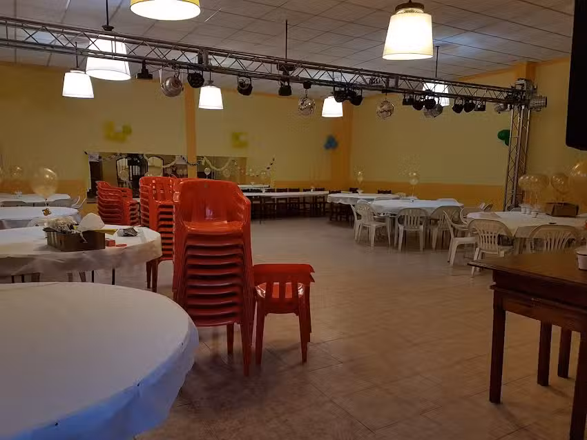 Salon Supe Sindicato De Union Petrolera