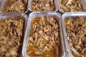 Salvatonia cocina con amor (pernil para eventos)