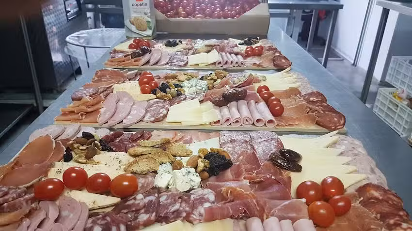 Sandwicher&iacute;a Chachi&rsquo;s