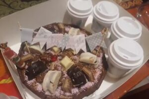 SERVICIO DE CATERING &ldquo;BUEN PROVECHO&rdquo;ELABORACION DE COMIDAS Y MESA DE DULCES COCINA A DOMICILIO