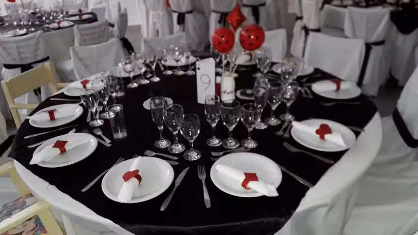 Servicio de vajilla Juan Bosco