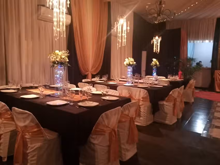 Sue&ntilde;os Sal&oacute;n de Eventos