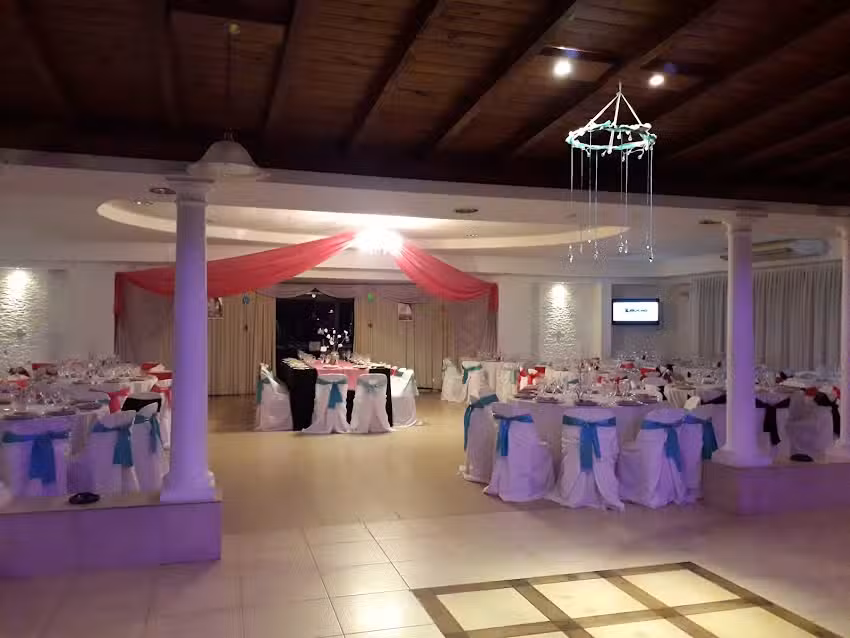 Taxia. Sal&oacute;n de Eventos.