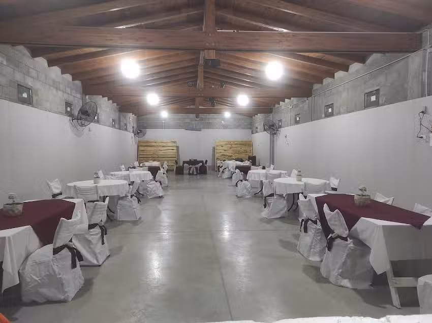 Titania Eventos Alquiler de castillos inflables