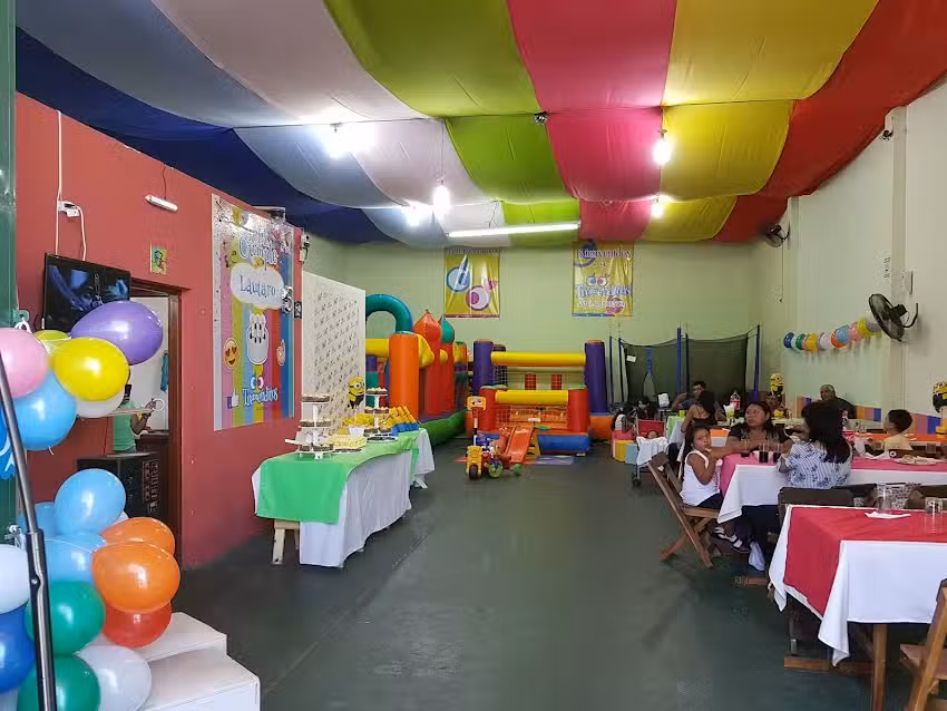 Tremenditos Salon De Eventos